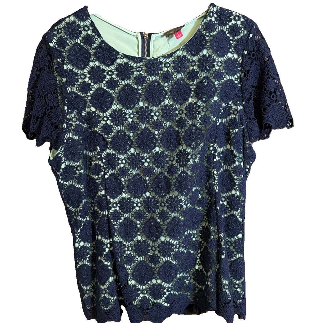 NWT Vince Camuto Women's Layered Navy Lace W/ LiteGreen Top. L /38”Pit2Pit/ 24”L